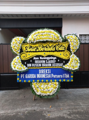 Papan Bunga Duka di Kareko