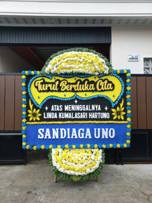 Papan Bunga Duka di Kareko